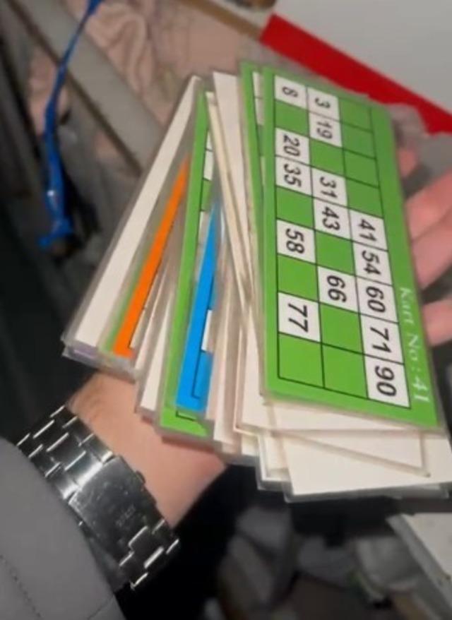 Eskişehir’de 3 kapıdan geçilerek erişilebilen kumarhaneye baskın: 40 kişiye toplam 369 bin TL ceza 1