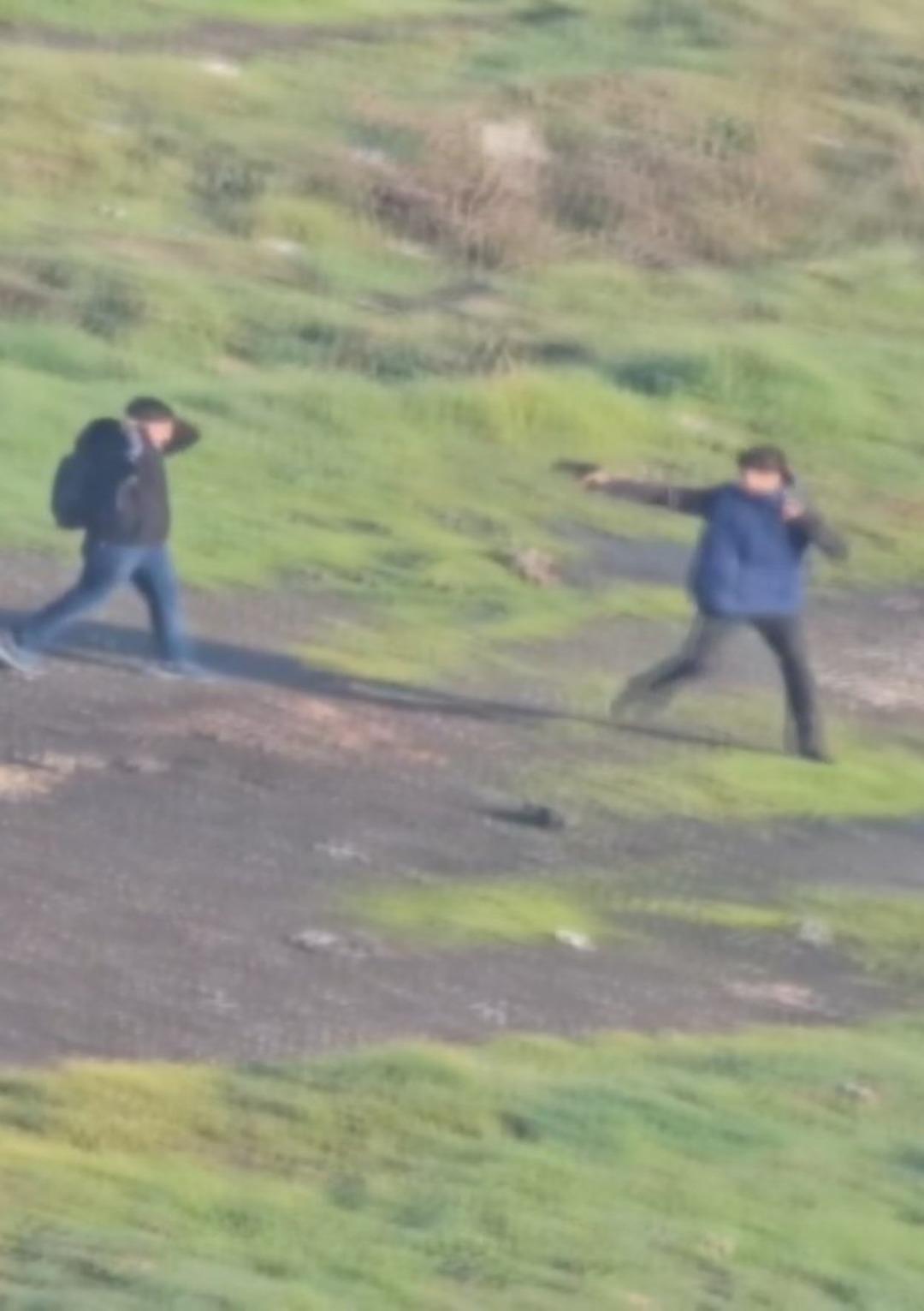 Sosyal medyada gündem oldu! Daha ortaokul öğrencileri: Tabancayla ateş ettiler 2