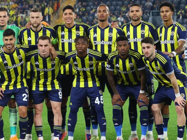 Fenerbahçe'nin 'istenmeyen' golcüsüne dünya devi talip oldu!
