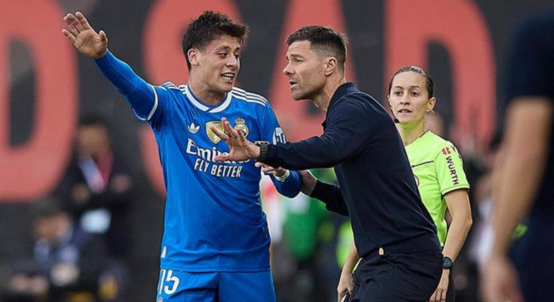 Arda G&uuml;ler in Real Madrid kariyeri bitti mi? İspanyol gazeteciden kadro dışı iddiası 4