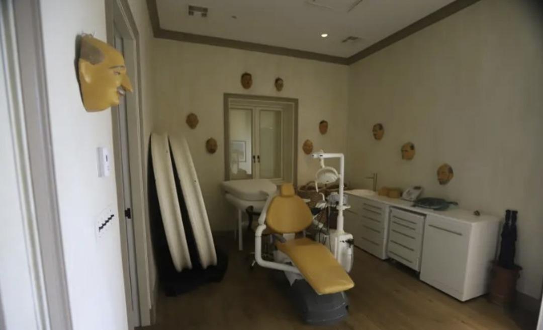 Epstein in  istismar  adası ilk kez görüntülendi!  4