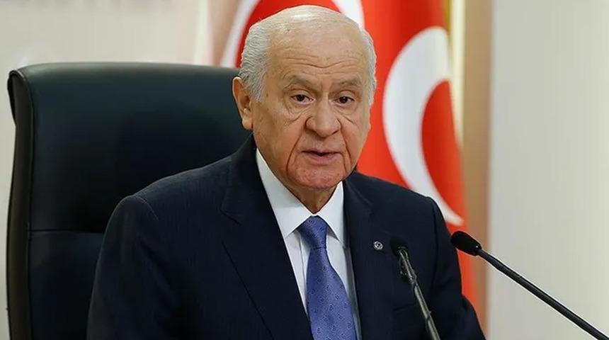 MHP lideri Bah&ccedil;eli'den 'Papa' &ccedil;ıkışı: "Kapalı mesajlara itirazımız var"
