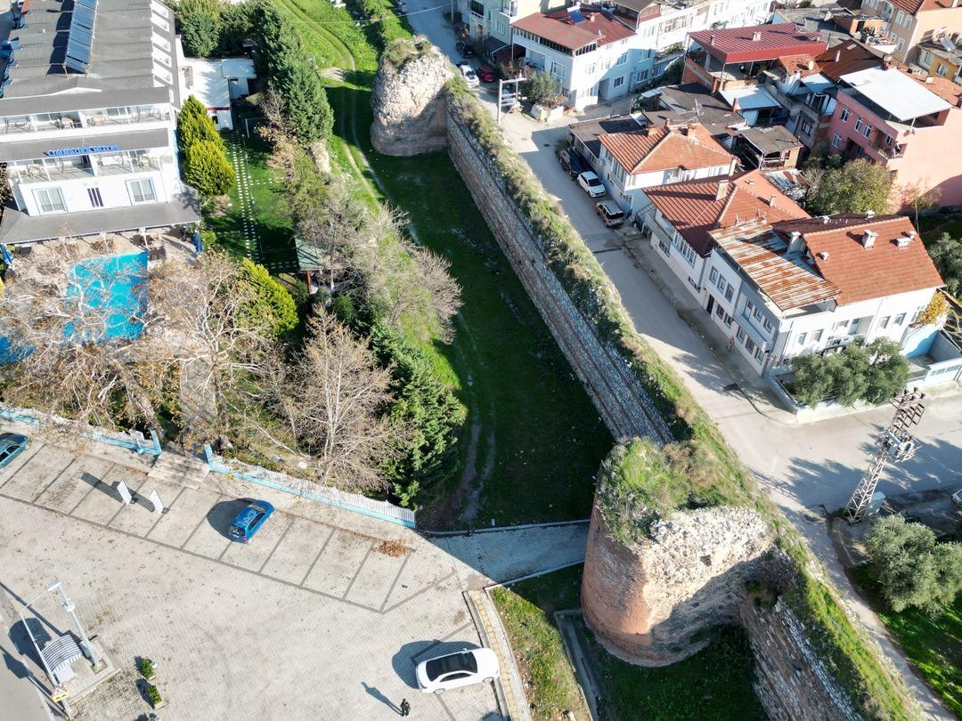 Papa nın İznik ziyareti sonrası arsa fiyatları uçtu! 720 metrekare için dev meblağ 3