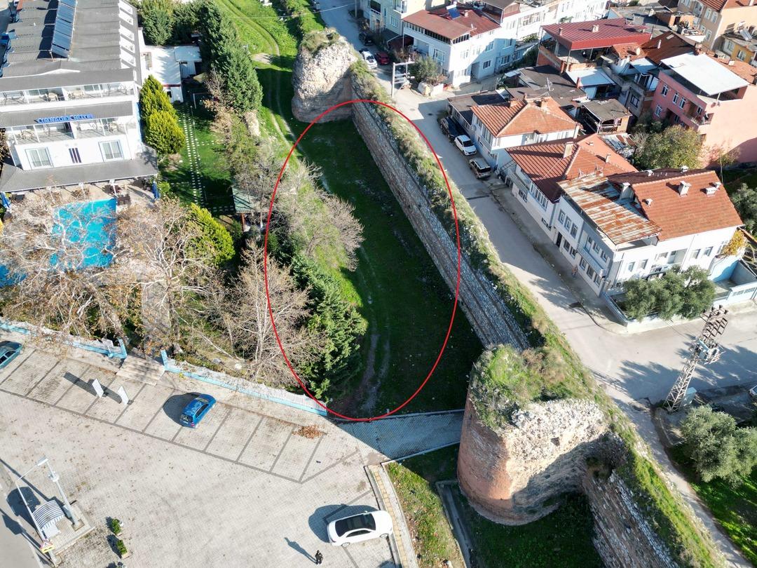 Papa nın İznik ziyareti sonrası arsa fiyatları uçtu! 720 metrekare için dev meblağ 10