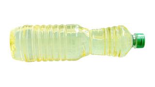 Plastik neden zamanla sararır? Sebebi nedir?