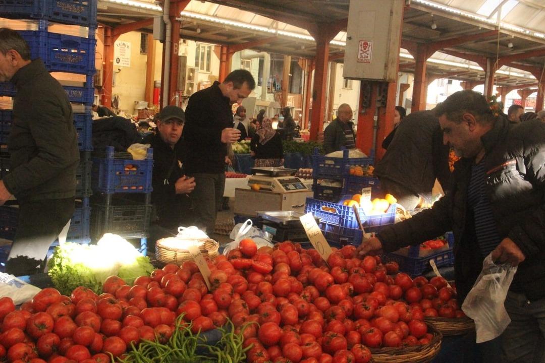 Fiyatı 40 TL den 10 TL ye düştü:  Satıp bitirmeye çalışıyoruz  3