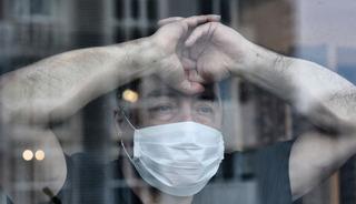 Salgın alarmı:  o ülke maskeye geri dönüyor! 