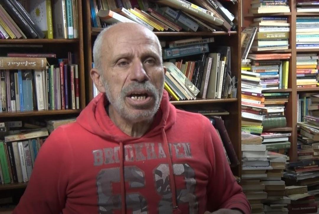 “Kitap okumak cahilliktir” sözleri olay olmuştu: Hepsi bir oyunun parçasıymış! 3