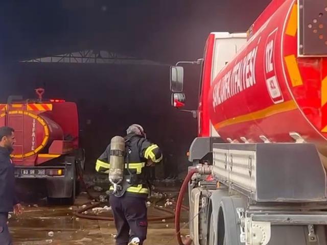 Şanlıurfa’da pamuk fabrikasında yangın