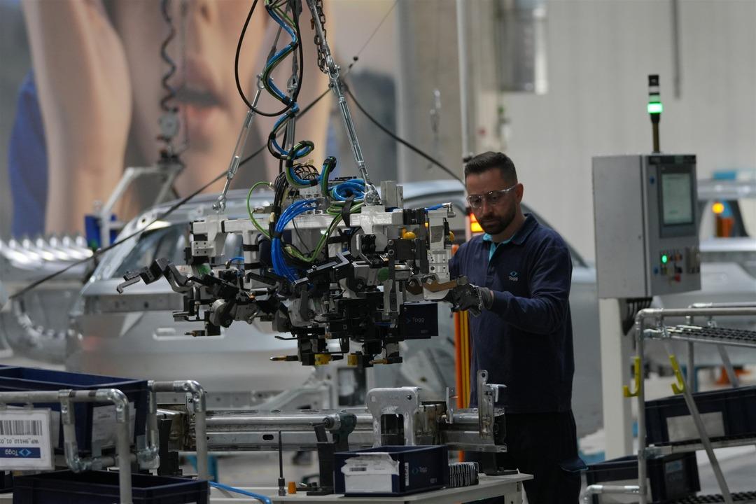 Togg T10F üretim hattında görüldü! Yıl sonu kampanyası: 1 milyon TL ye 0 faiz 4