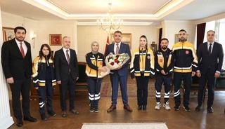 Vali Aslan acil sağlık çalışanları ağırladı