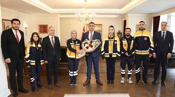 Vali Aslan acil sağlık çalışanları ağırladı