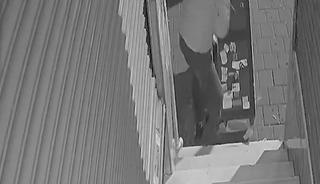 200 kiloluk çelik kasayı böyle götürdüler