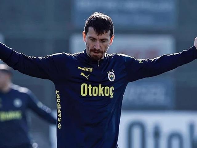 PFDK'dan Mert Hakan Yandaş'a 3 maçlık ceza!