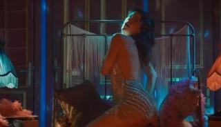 Cesur sahneler dikkat çekmişti! Yeni filmi vizyon listesinden kaldırıldı