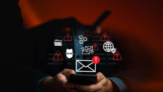 Bu 10 mesajı sakın açmayın! Dolandırıcılık uzmanı uyardı: '6 altın kural hayatınızı kurtarabilir'