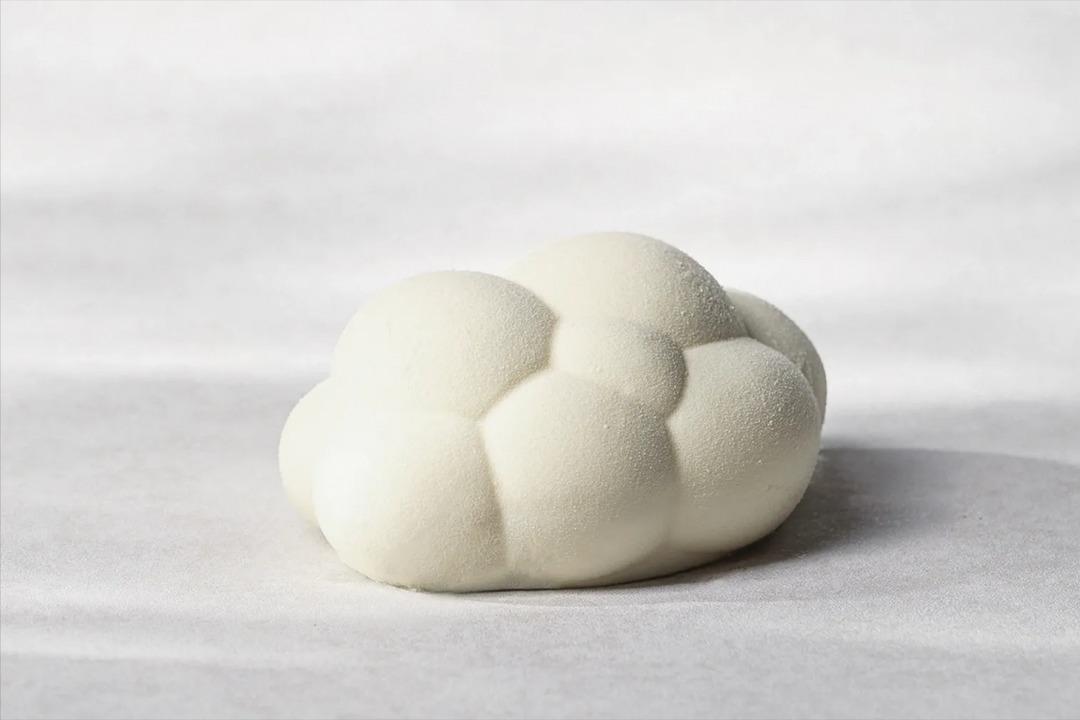 Pantone 2026 yılının rengini açıkladı! Cloud Dancer 2