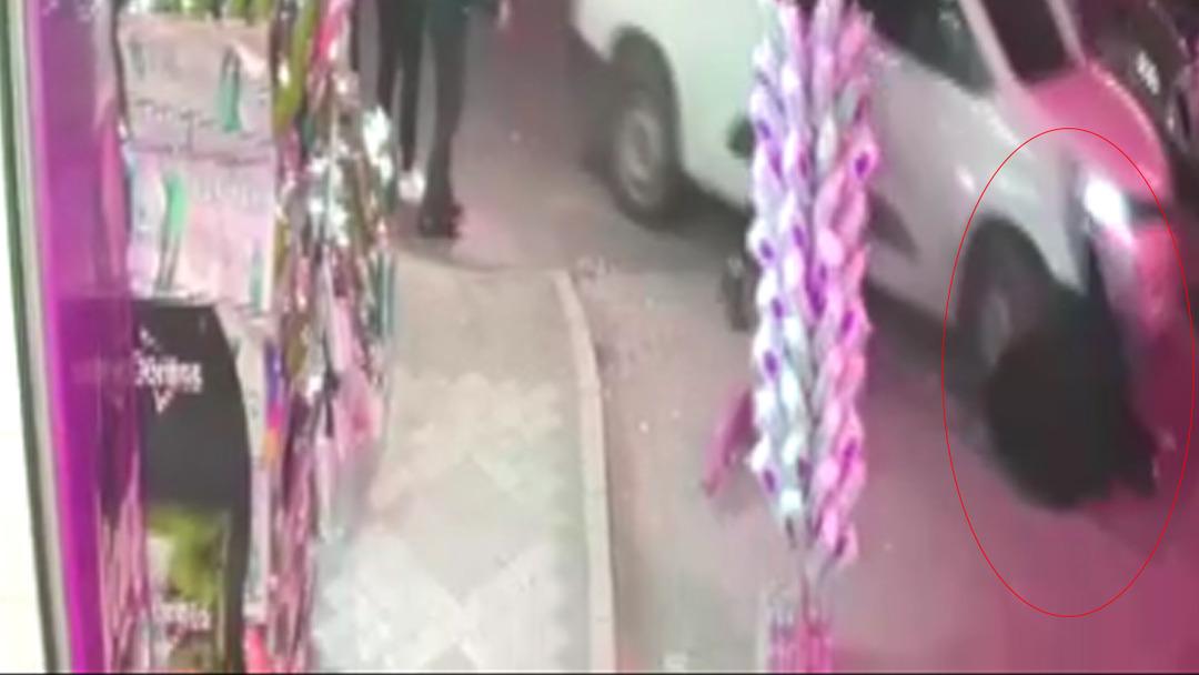 Yer: Küçükçekmece! Polisten kaçan şüpheli, yaşlı kadını arabayla ezip sürükledi 2