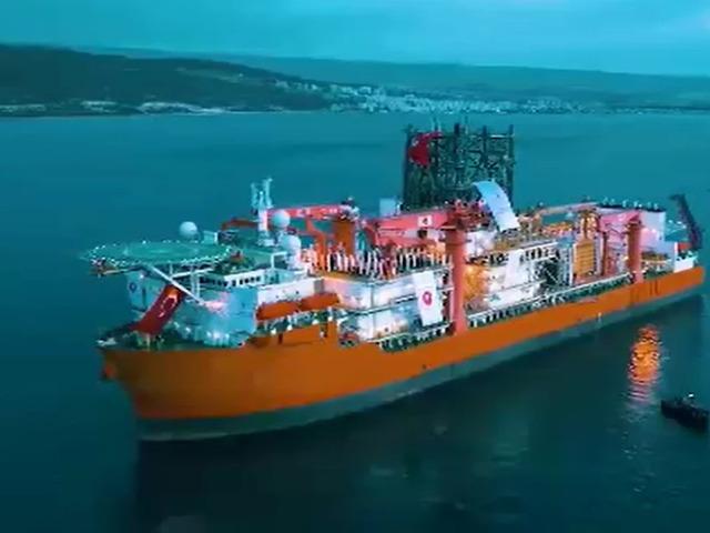 Bakan Bayraktar: Enerji filomuzun 6'ncı gemisi T&uuml;rkiye'de