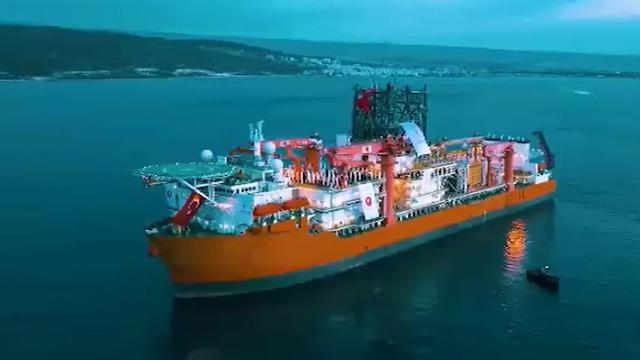 Bakan Bayraktar: Enerji filomuzun 6'ncı gemisi Türkiye'de