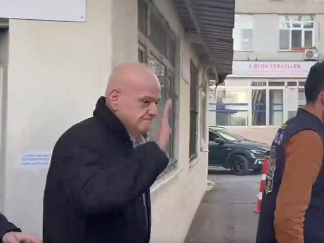 Son dakika: Eski hakem ve yorumcu Ahmet Çakar gözaltına alındı! 