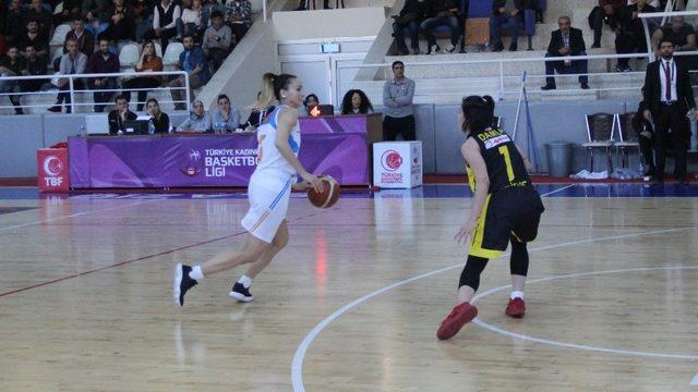 Kadınlar Basketbol Ligi: Elazığ İl Özel İdare: 79 - Edirnespor: 60