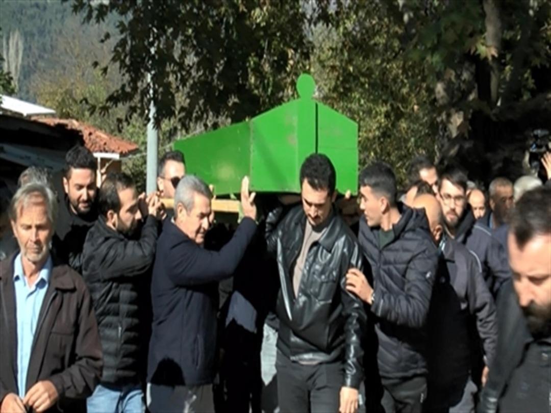  Öldüren diş çekimi  5 yaşındaki Deniz hayatını kaybetti! "Kendimi kullanılmış hissediyorum" 5