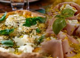 Dubai çikolatası geçti, bu pizza trendi hiç bitmedi!