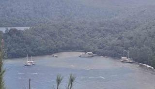 Marmaris’te 3 tekne karaya oturdu