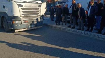 Alaplı’da karşı yola geçmeye çalışan çocuğa tır çarptı: 1 yaralı