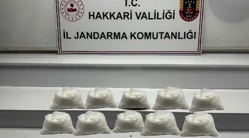 Hakkari’de 9 kilo metamfetamin ele geçirildi