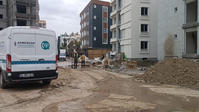 Delinen doğal gaz borusu ekipleri alarma geçirdi 3