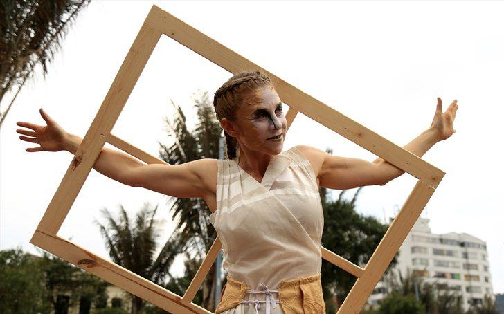 Bogota 16. İber-Amerika Tiyatro Festivali G2