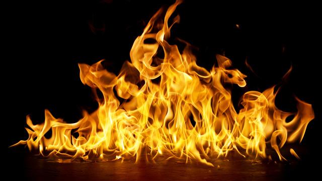 Ateşin gölgesi neden yoktur?