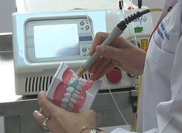 Sosyal medyadaki 'diş' tuzağı: Diş minesini eriterek ciddi yanıklar oluşturuyor!