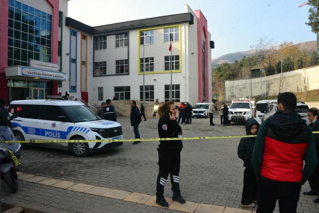 Ortaokulda korku dolu anlar! Öğrenciler hastanelik oldu 4