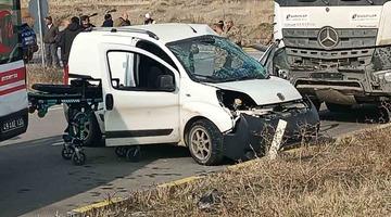 Muş’ta iki ayrı trafik kazası: 2 ölü, 4 yaralı