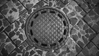 Rögar kapakları neden kare veya üçgen değil de hep yuvarlaktır?