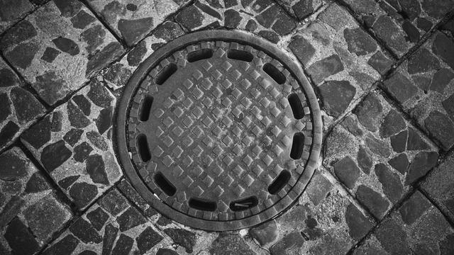 Rögar kapakları neden kare veya üçgen değil de hep yuvarlaktır?