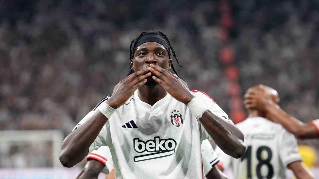 Beşiktaş ta transfer harekatı başladı! Sergen Yalçın dan Tammy Abraham raporu 2
