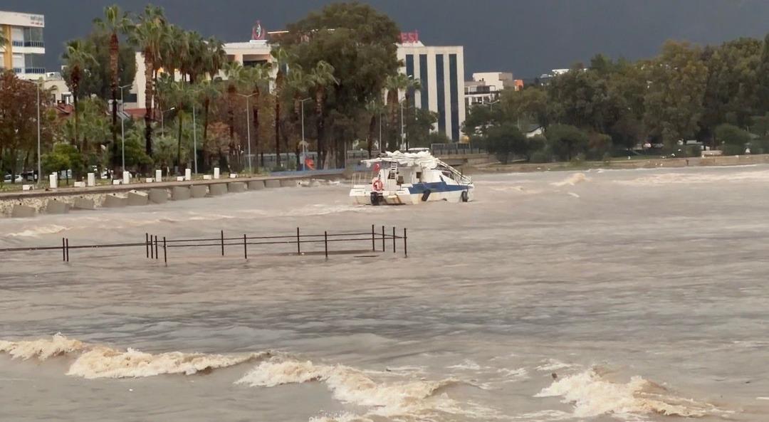 AKOM tarih verdi! İstanbul da hava 9 derece birden düşecek 3