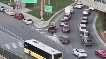 Beykoz'da "kaynak manevrası" pahalıya patladı: 32 sürücüye 69 bin lira ceza kesildi