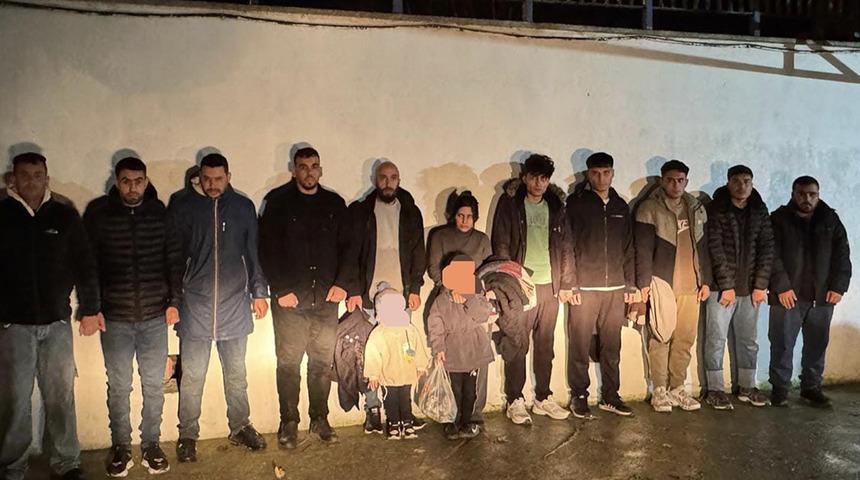 Edirne'de kaçak göçmen operasyonu! 13 kişi yakalandı