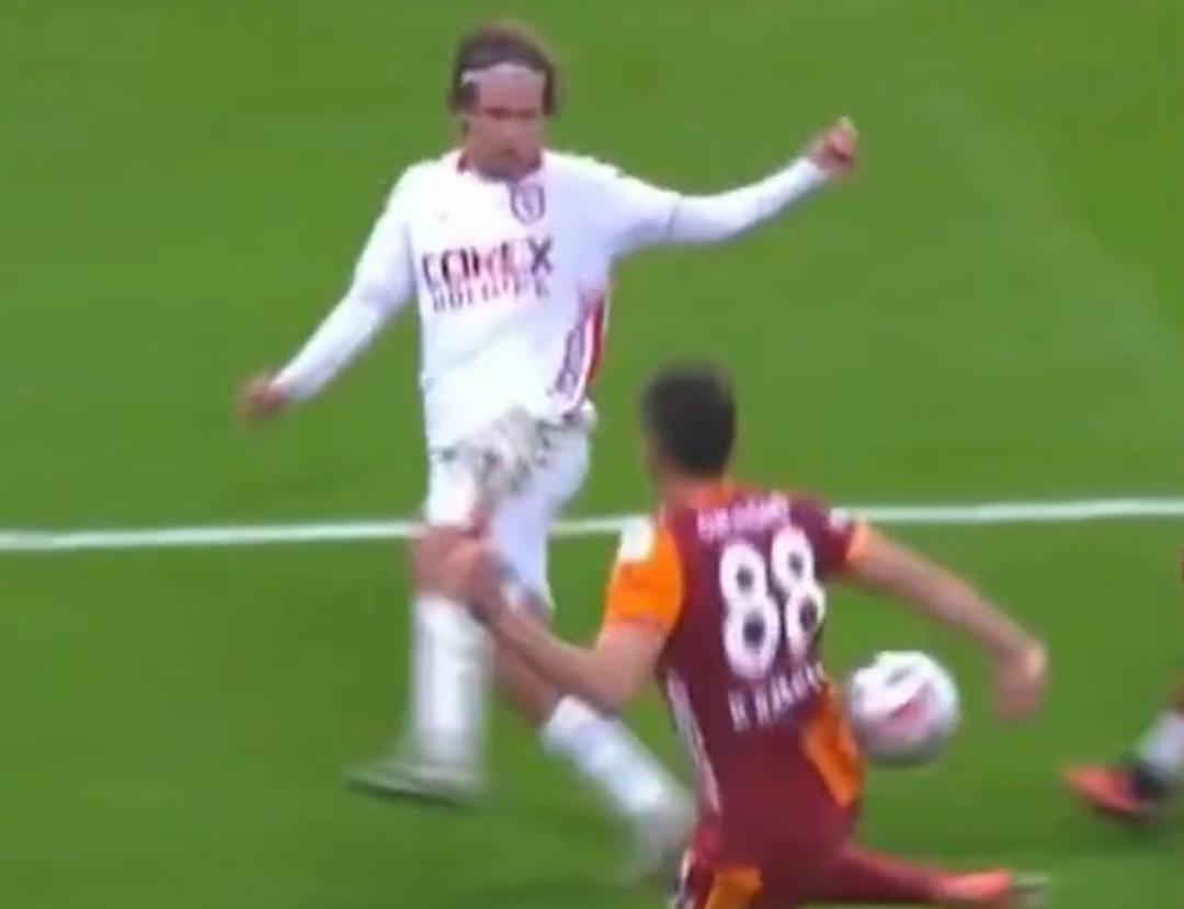 Galatasaray-Samsunspor maçı bitti! Fenerbahçe TFF’den acil toplantı istedi! 1