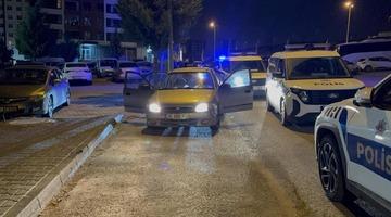 Uygulamada görevli polise çarpıp kaçtılar: 4 gözaltı