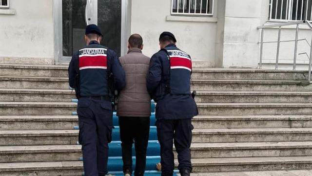Edirne'de sınırda yakalanan 2 FETÖ şüphelisinden 1'i tutuklandı