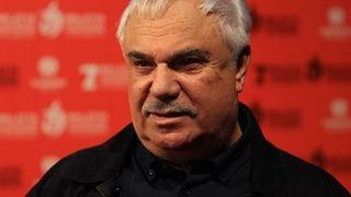 Son dakika: Usta oyuncu Halil Ergün hastaneye kaldırıldı! Acil ameliyata alındı