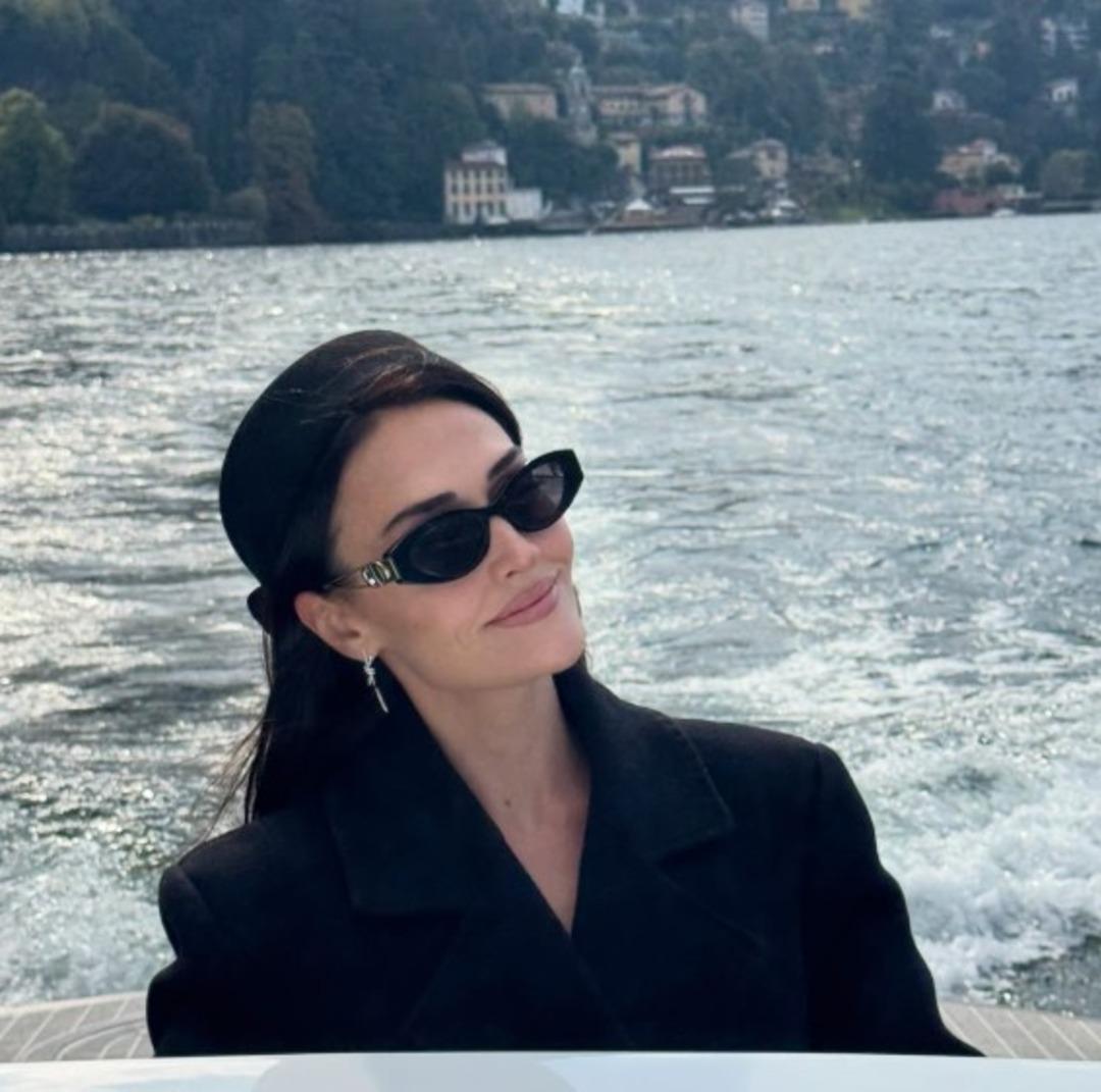 Esra Bilgiç Faruk Sabancı ile aşka geldi! İtalya kaçamağını paylaştı 2