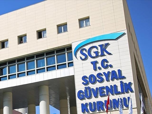 SGK bor&ccedil;lularına yeni kolaylık: Faiz d&uuml;şt&uuml;, taksit s&uuml;resi uzadı
