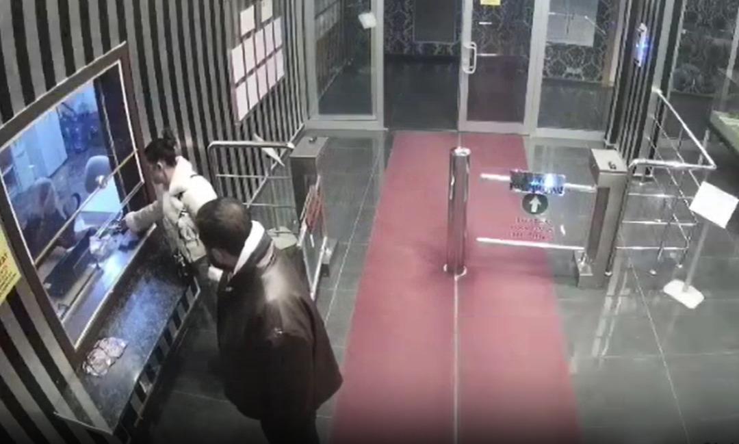 Sosyal medyadan tanıştığı kadının evine gitti: Hayatının şokunu yaşadı! 1